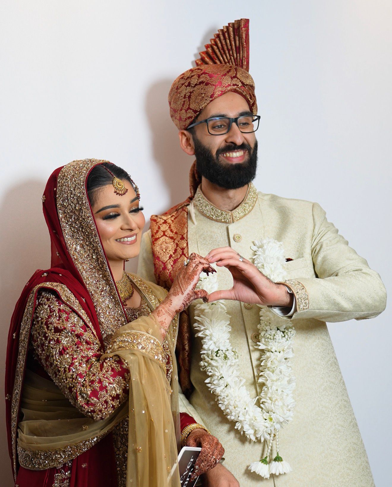 Bride and groom wedding portrait by Hikaya